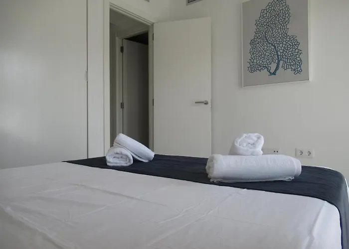 La Rosita Sun Apartments, By Comfortable Luxury דירה קורלחו