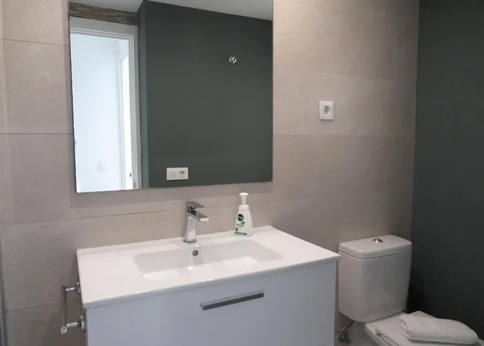 La Rosita Sun Apartments, By Comfortable Luxury דירה קורלחו